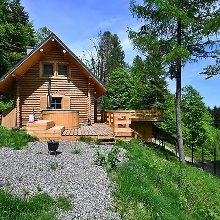 Domek Nad Chmurami Slotwina 80m2 Holiday home Godziszka